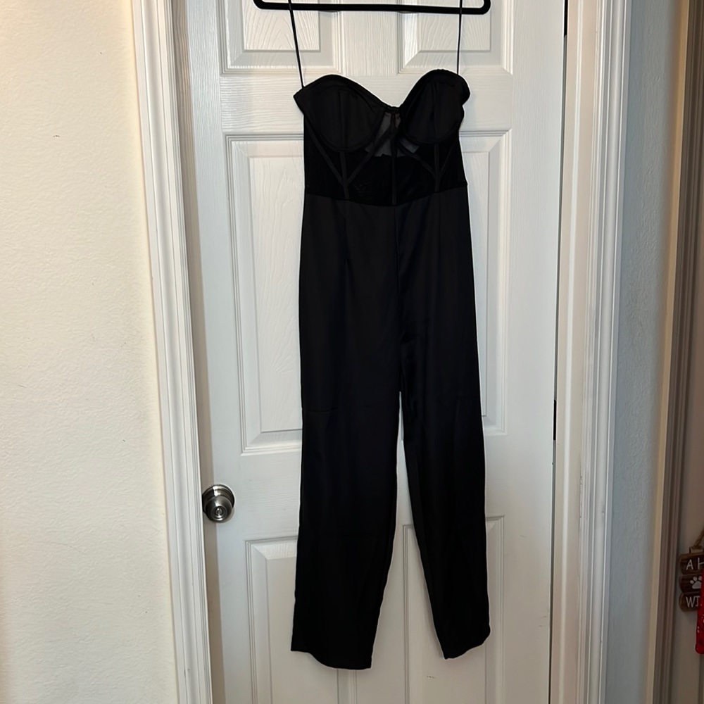 PrettyLittleThing: Black Jumpsuit: Size 10